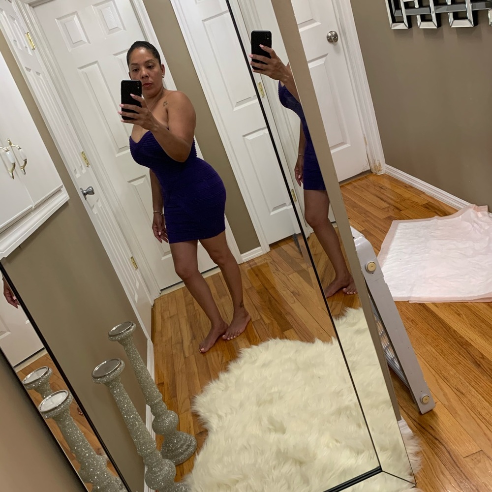 Dress - Picture 2 of 2